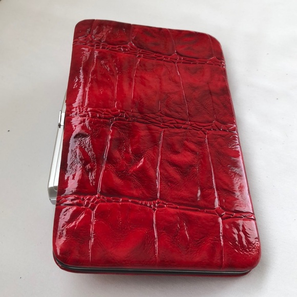 Wallets - Picture 2 of 4